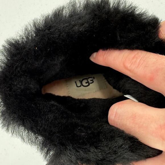 NEW UGG Women's Jeovana Black Wedge Heel Ankle Boot Booties Size 7.5 - Picture 10 of 10